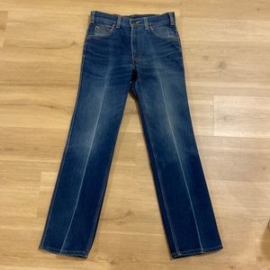 Women’s Levi Jeans Straight Leg